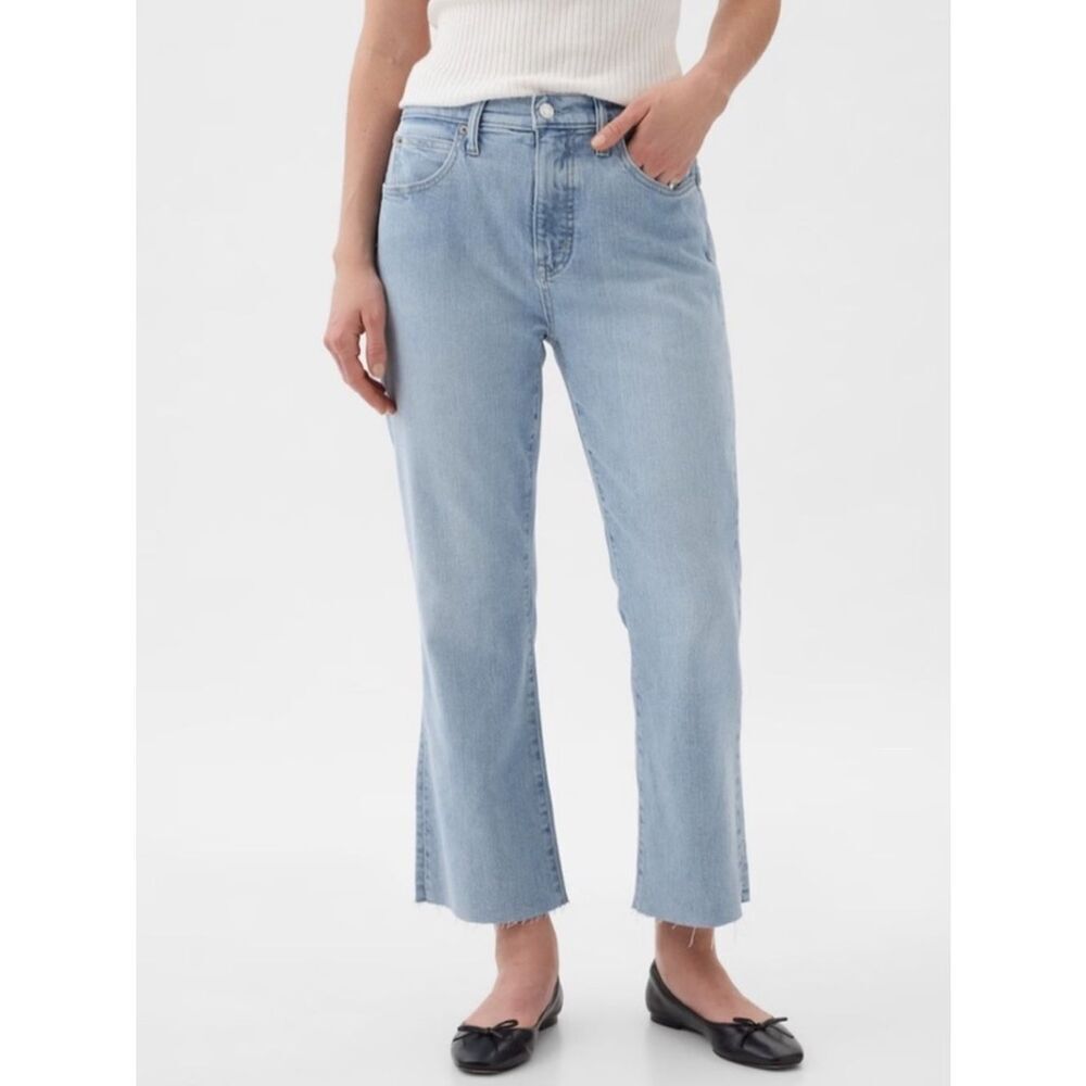 GAP Kick Fit High Rise Light Wash Blue Denim Jeans Size 10 30R Raw Hem Denim